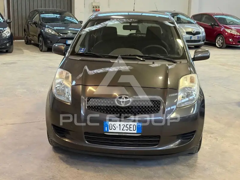 2009 Toyota YARIS