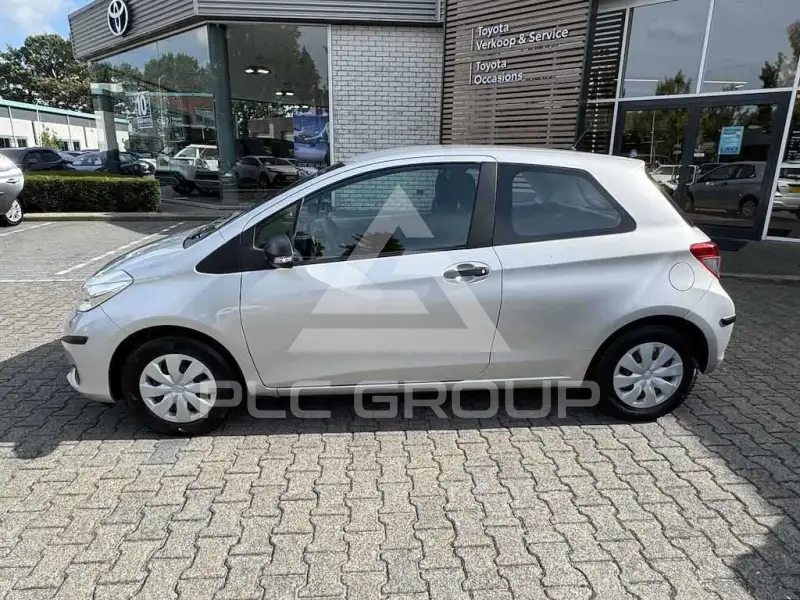 2009 Toyota YARIS