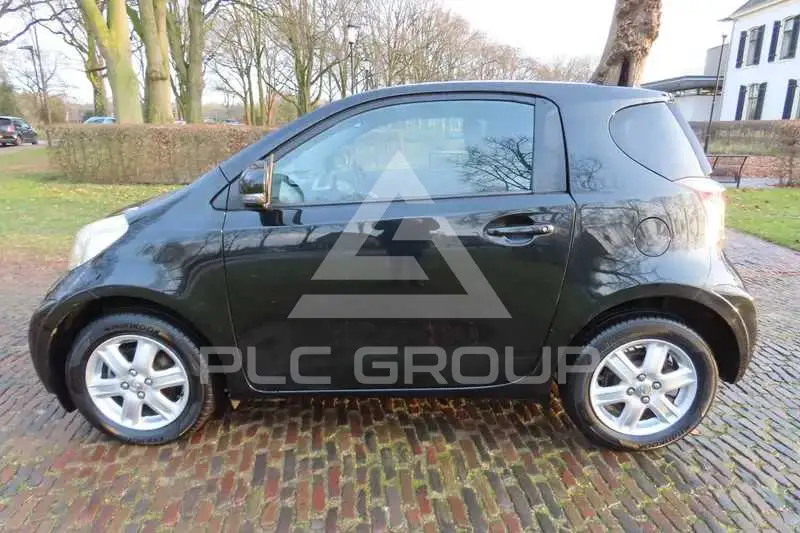2009 Toyota IQ