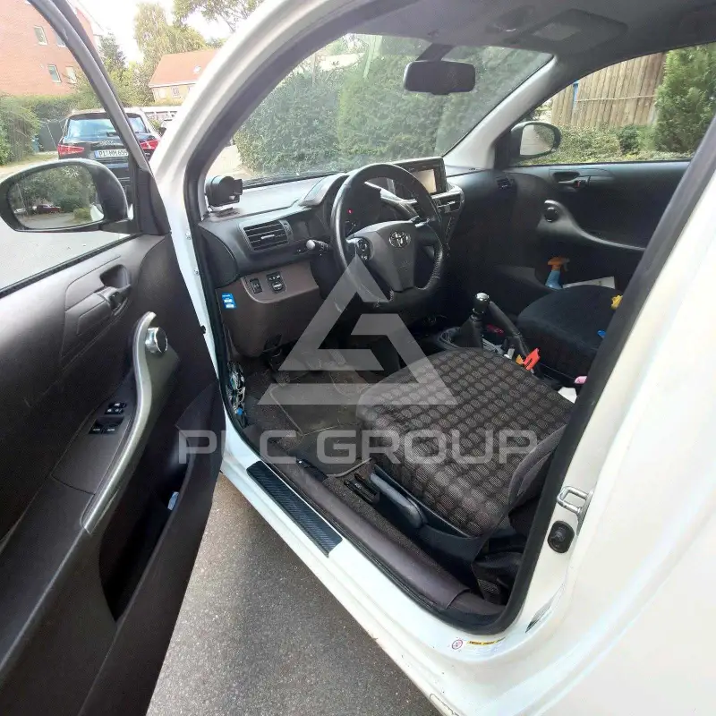 2009 Toyota IQ