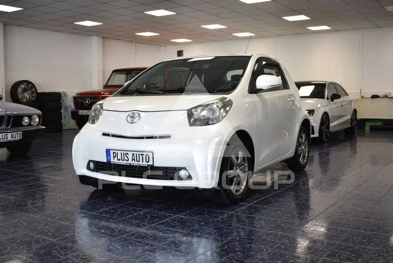 2009 Toyota IQ