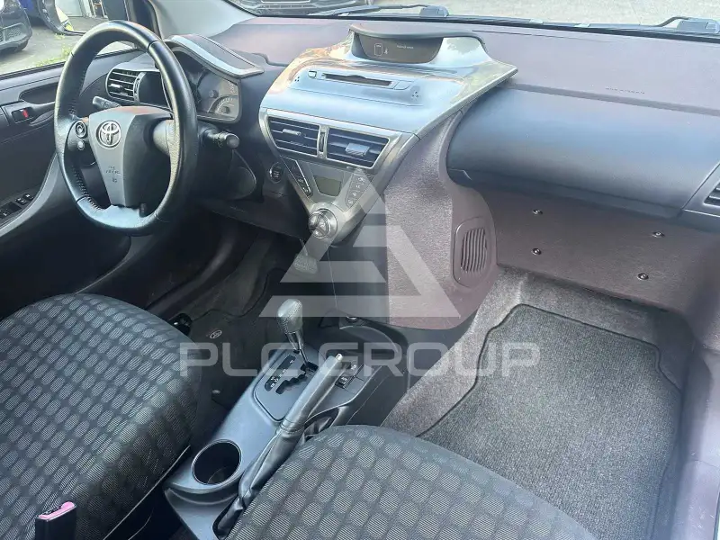 2009 Toyota IQ
