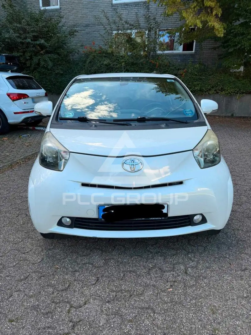 2009 Toyota IQ