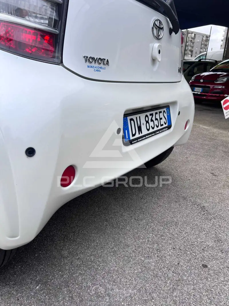 2009 Toyota IQ