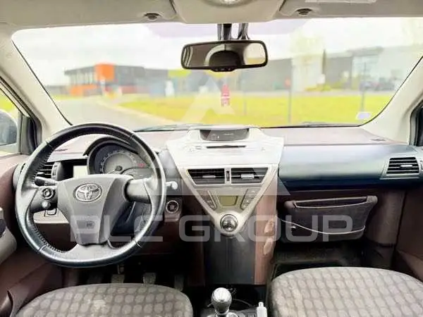 2009 Toyota IQ