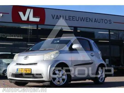 2009 Toyota IQ