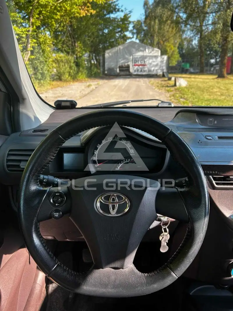 2009 Toyota IQ