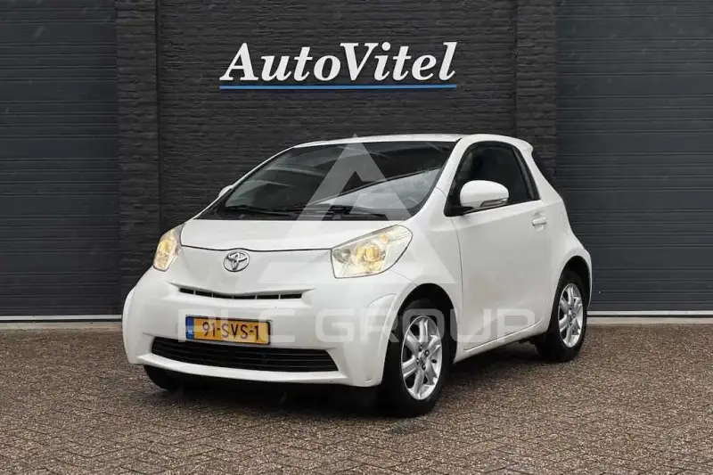 2009 Toyota IQ