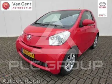 2009 Toyota IQ