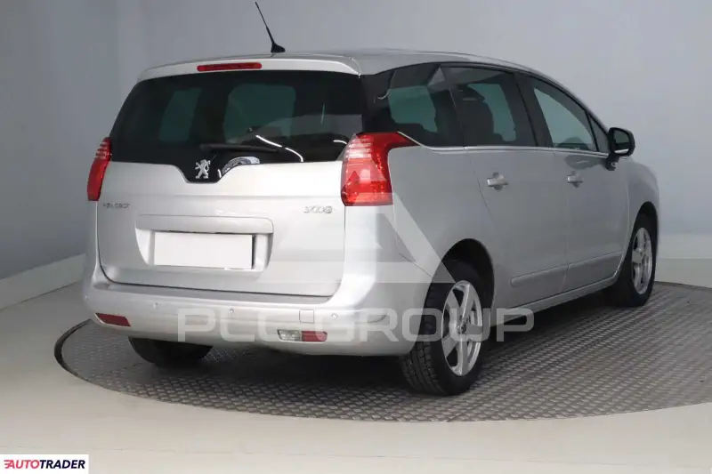 2009 Peugeot 5008