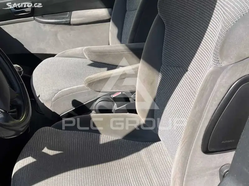 2009 Peugeot 807