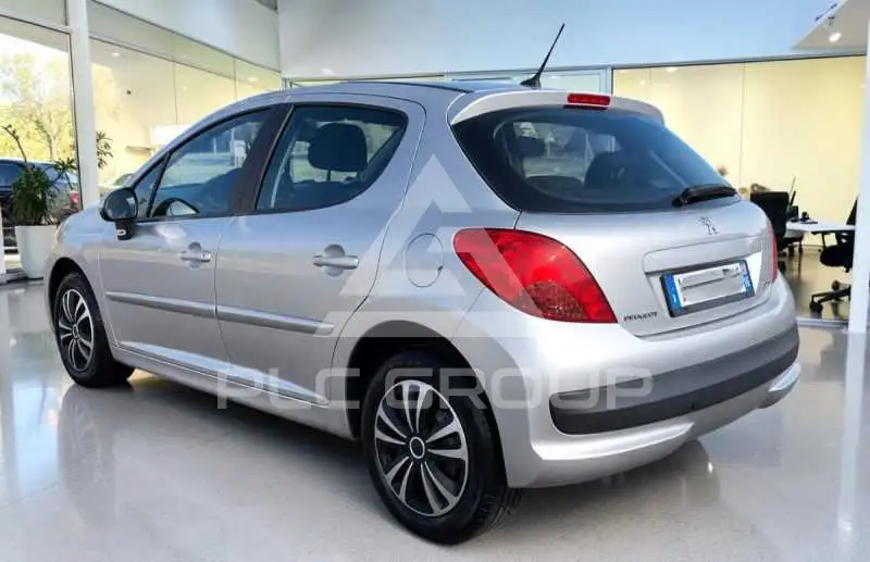 2009 Peugeot 207
