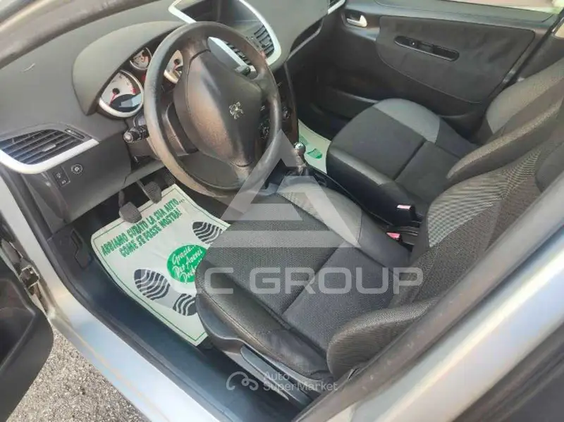 2009 Peugeot 207