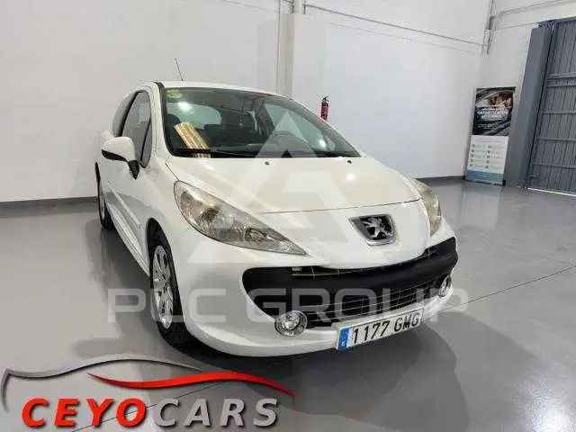 2009 Peugeot 207