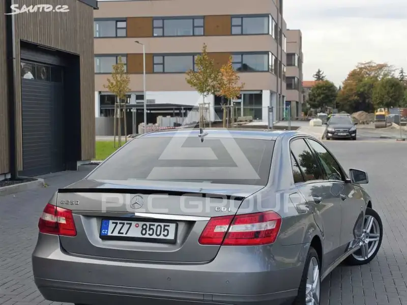 2009 Mercedes Benz E-Class