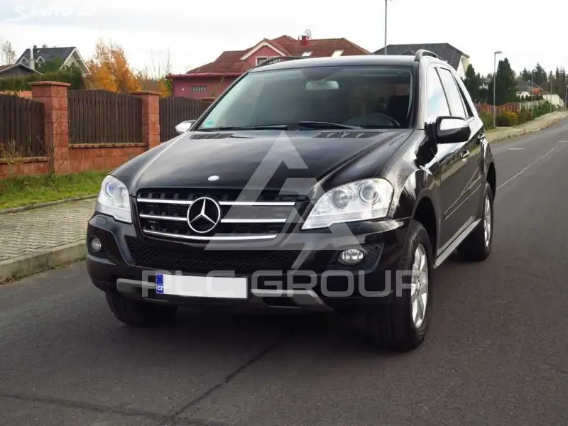 2009 Mercedes Benz 320