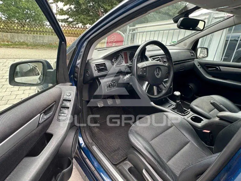 2009 Mercedes Benz 200