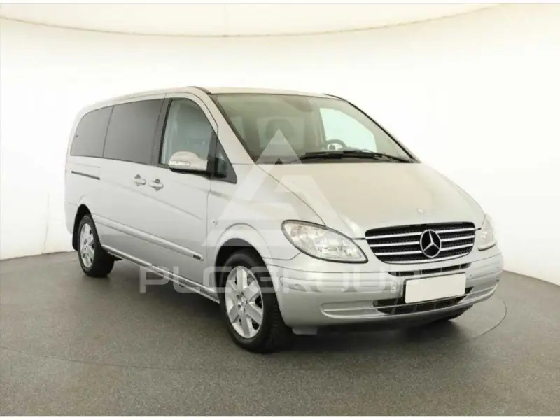2009 Mercedes Benz Viano