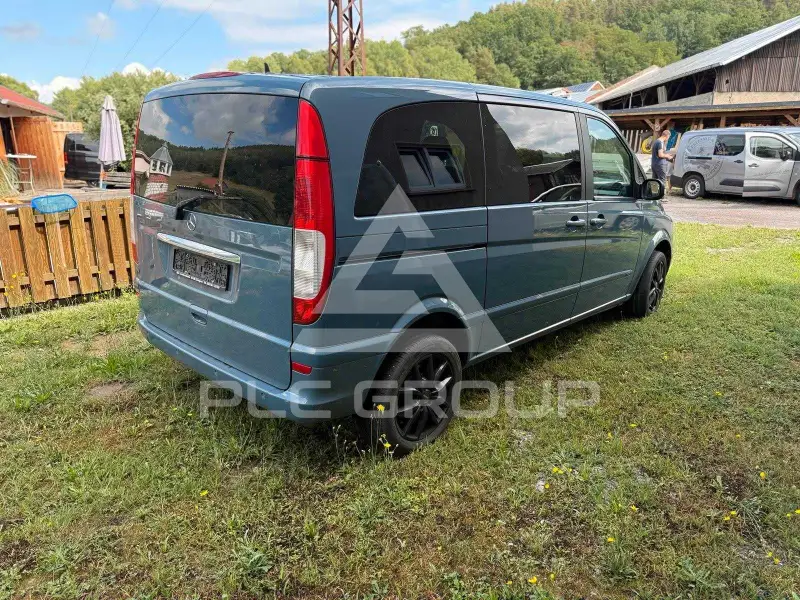 2009 Mercedes Benz Viano