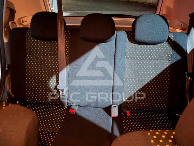 2009 Daihatsu Sirion