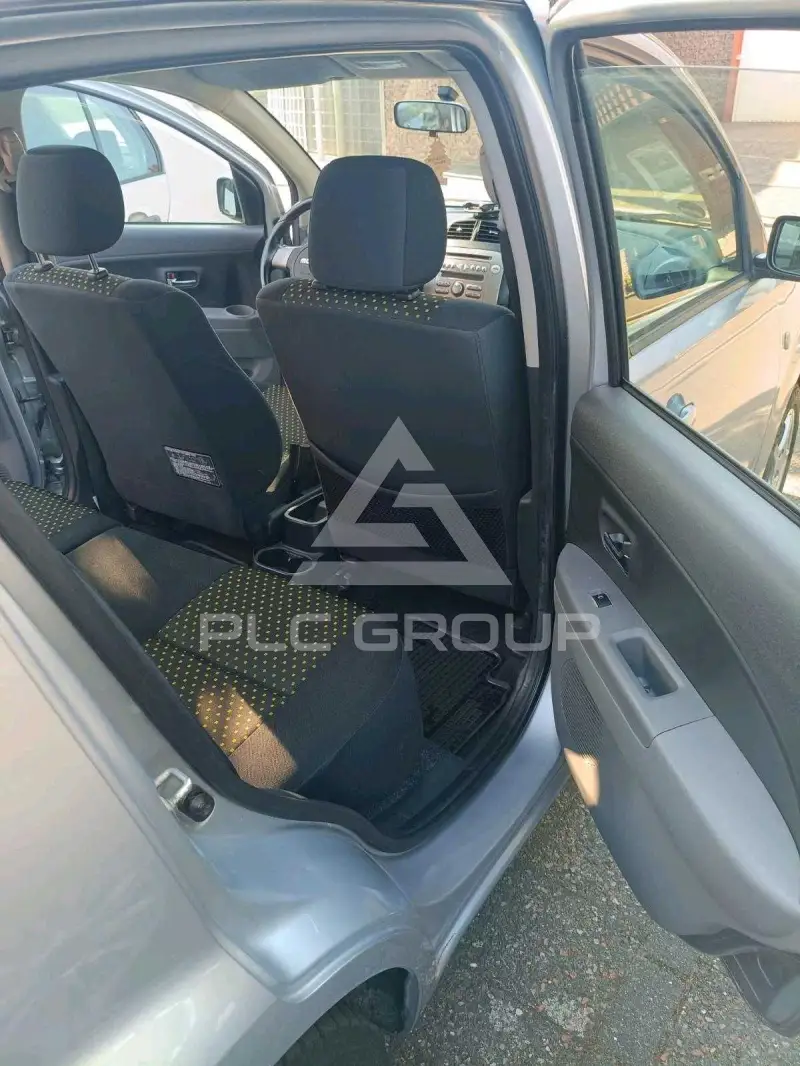 2009 Daihatsu Sirion