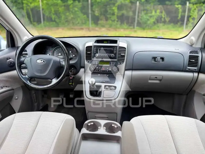 2009 KIA Carnival