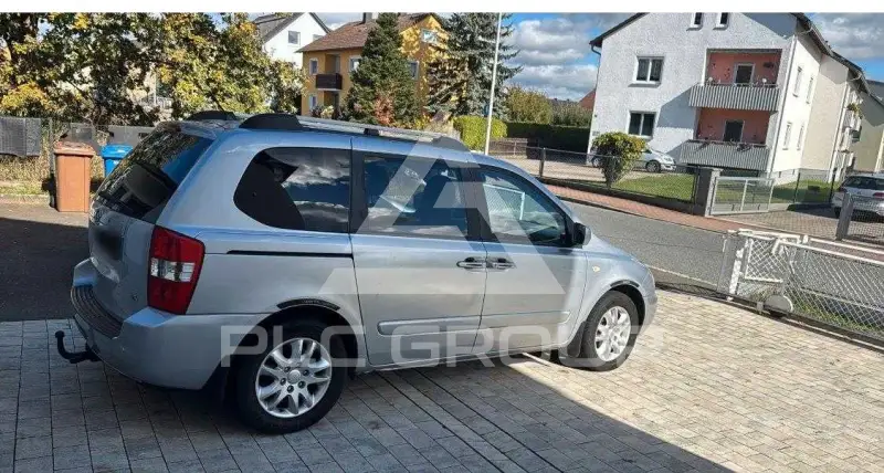 2009 KIA Carnival