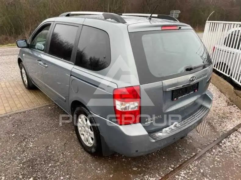2009 KIA Carnival