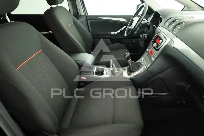 2009 Ford S-Max