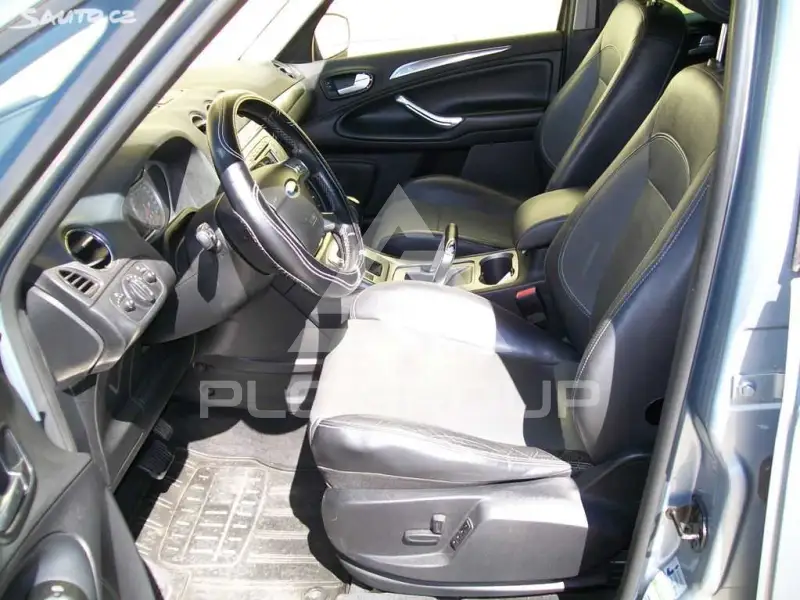 2009 Ford S-Max