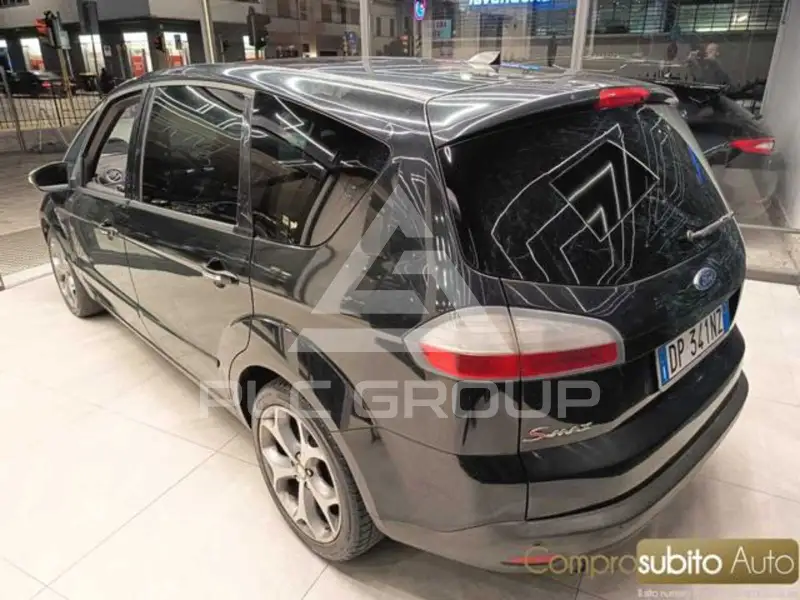 2009 Ford S-Max