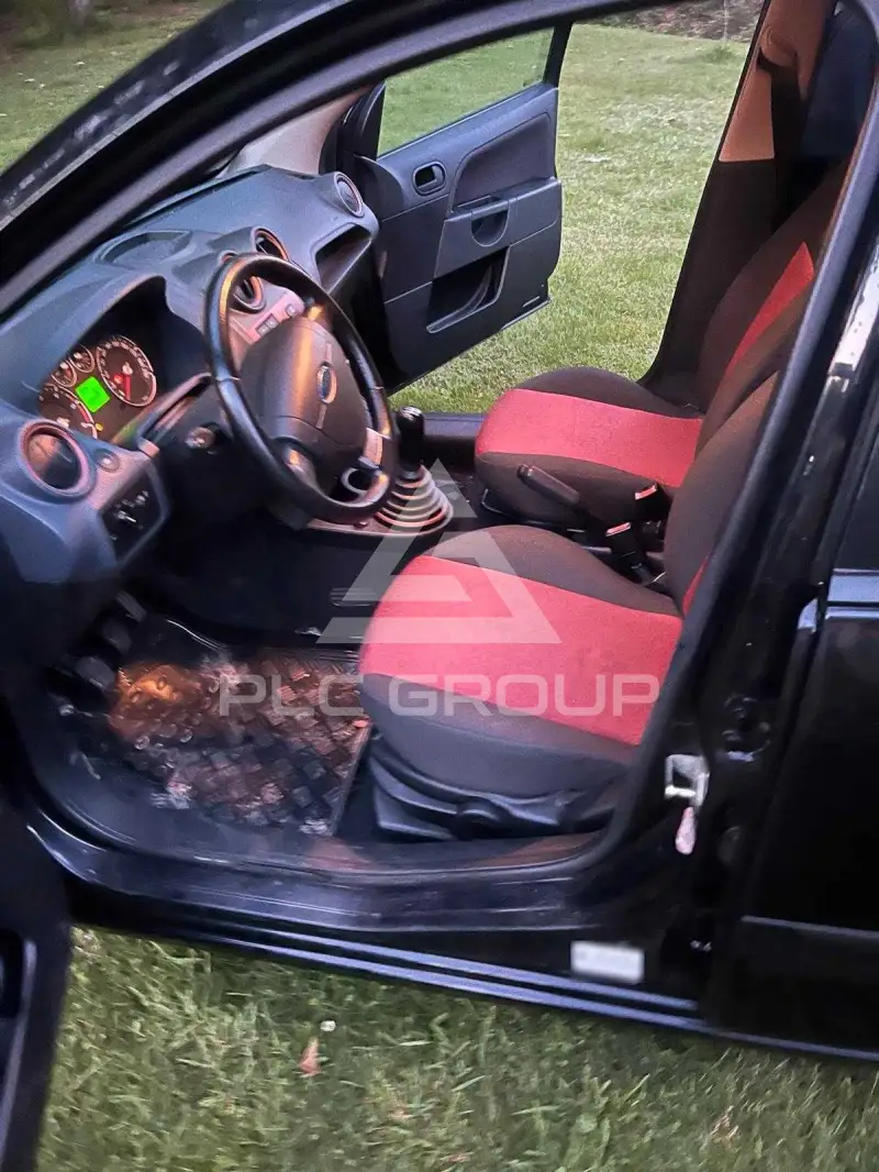 2009 Ford FIESTA