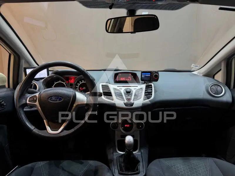 2009 Ford FIESTA