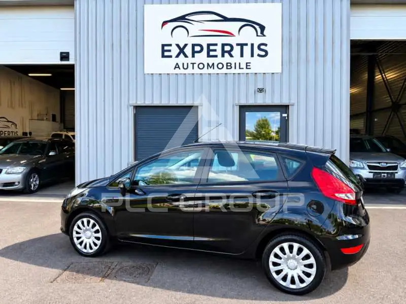 2009 Ford FIESTA