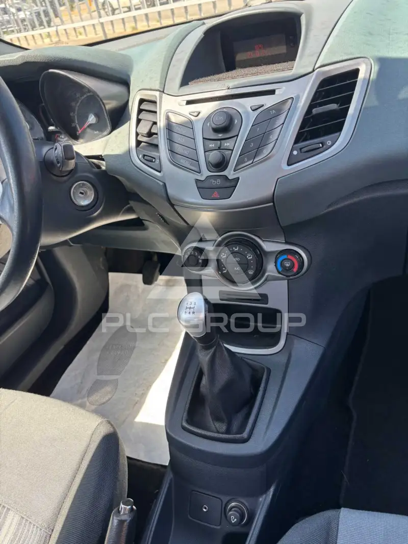 2009 Ford FIESTA