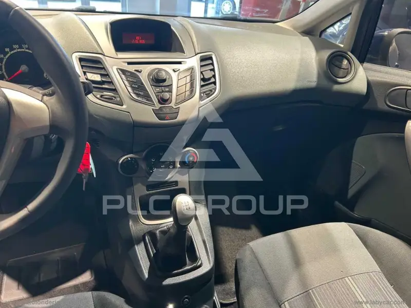 2009 Ford FIESTA