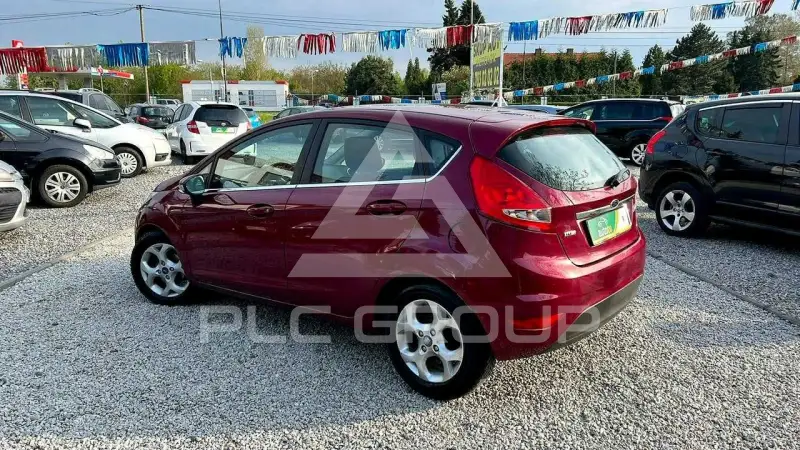 2009 Ford FIESTA