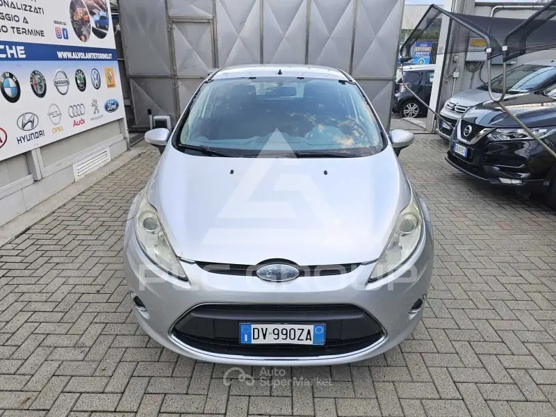 2009 Ford FIESTA