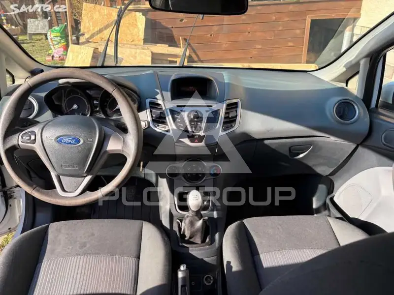 2009 Ford FIESTA