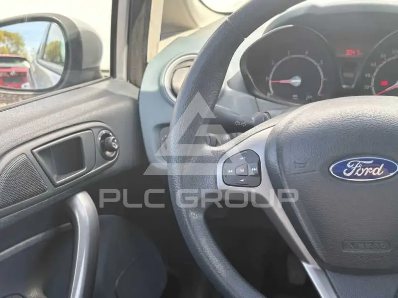 2009 Ford FIESTA