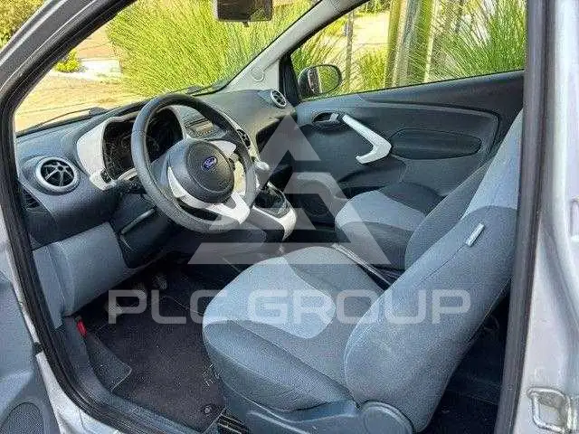 2009 Ford KA
