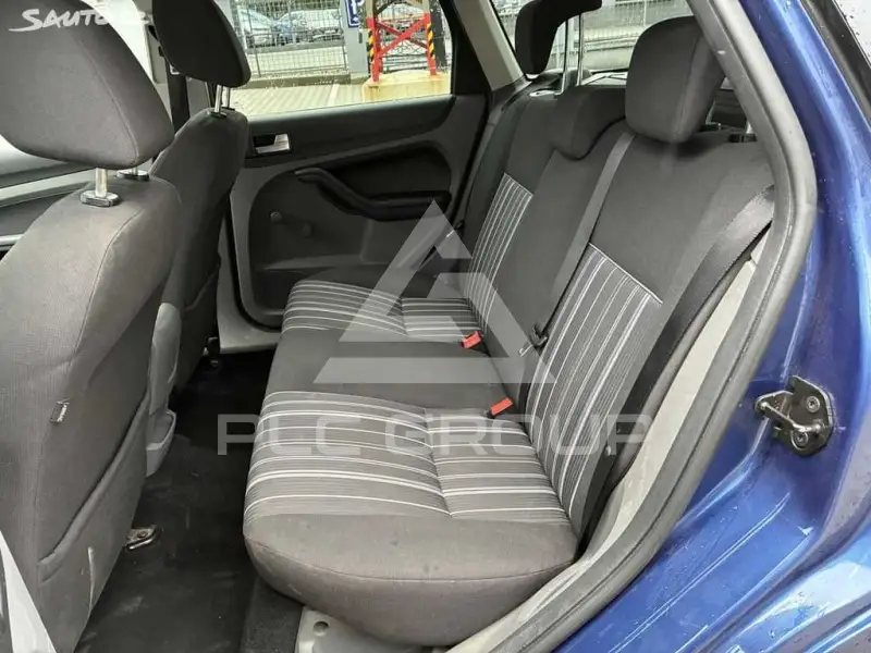 2009 Ford FOCUS