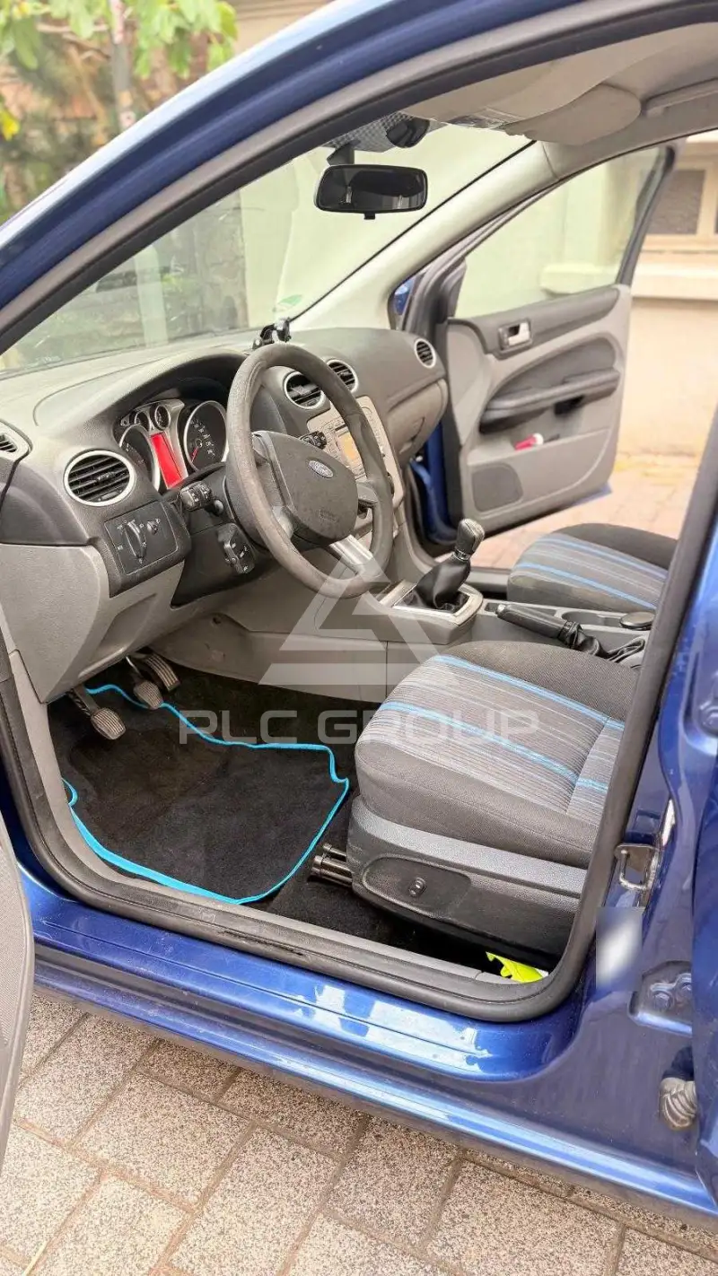 2009 Ford FOCUS