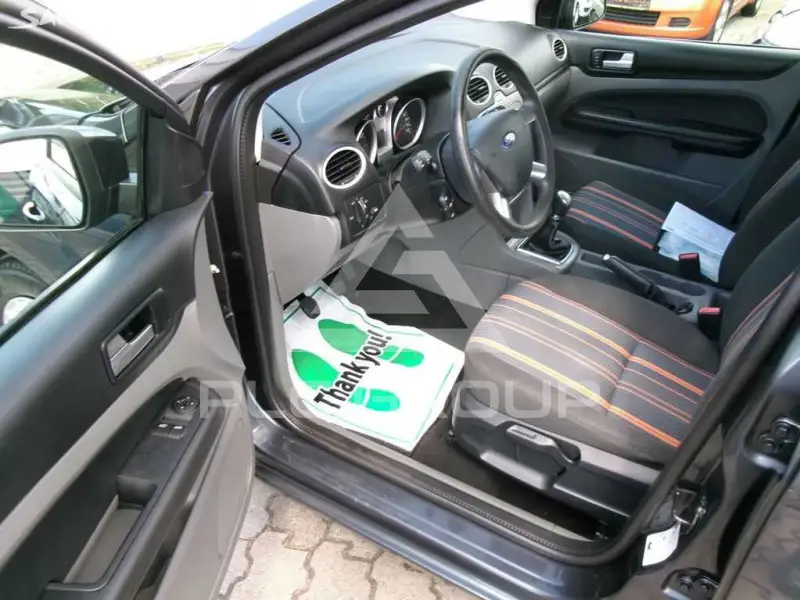 2009 Ford FOCUS