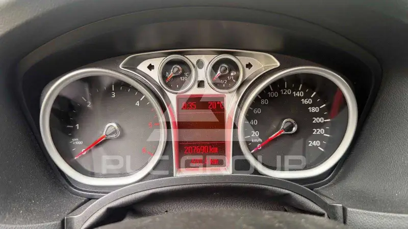 2009 Ford FOCUS