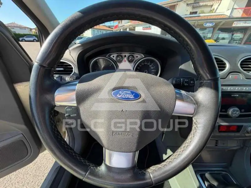 2009 Ford FOCUS