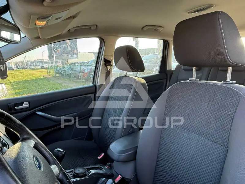 2009 Ford C-MAX