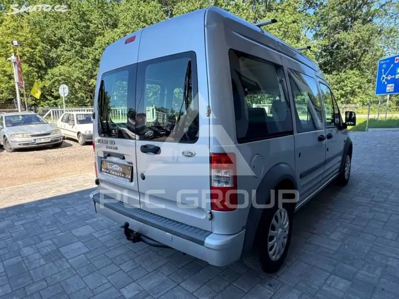 2009 Ford Tourneo