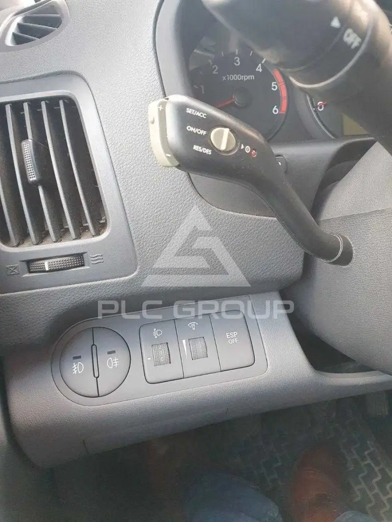 2009 Hyundai H-1