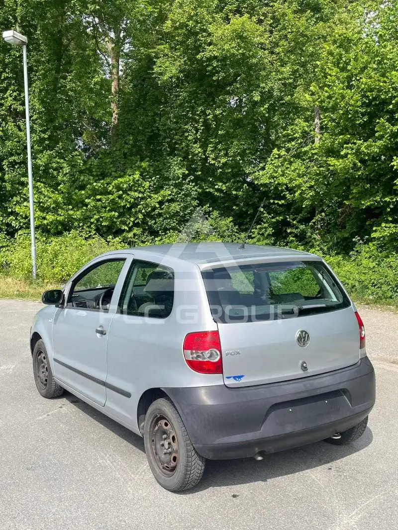 2009 Volkswagen FOX